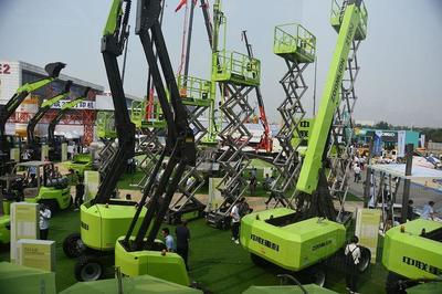 从2020新年贺词，透视工程机械品牌的2019 荣耀、变革与挑战